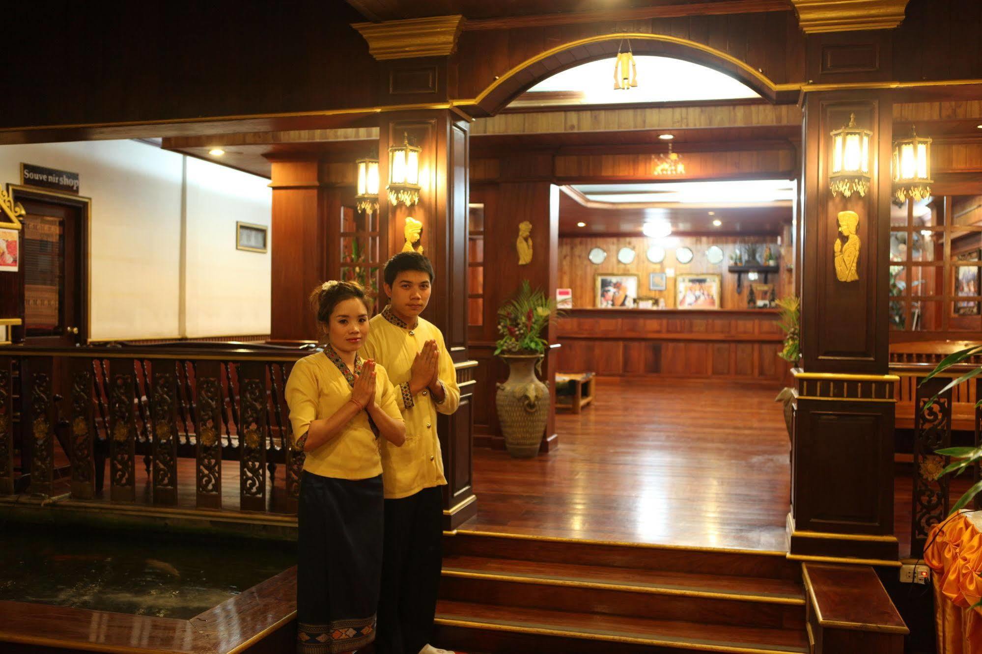 E-Outfitting Vang Thong Hotel Luang Prabang Exterior foto