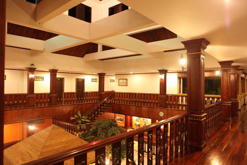 E-Outfitting Vang Thong Hotel Luang Prabang Exterior foto